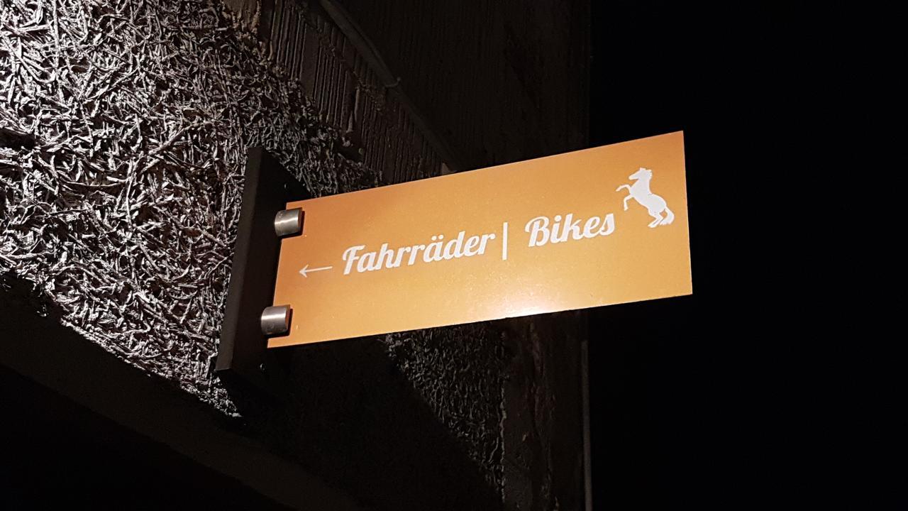 Hotel Gasthaus Roessle Freiburg im Breisgau Eksteriør bilde